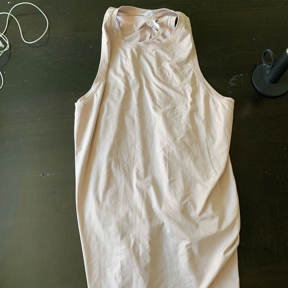 Lululemon Athletica White Sleeveless Tank Top